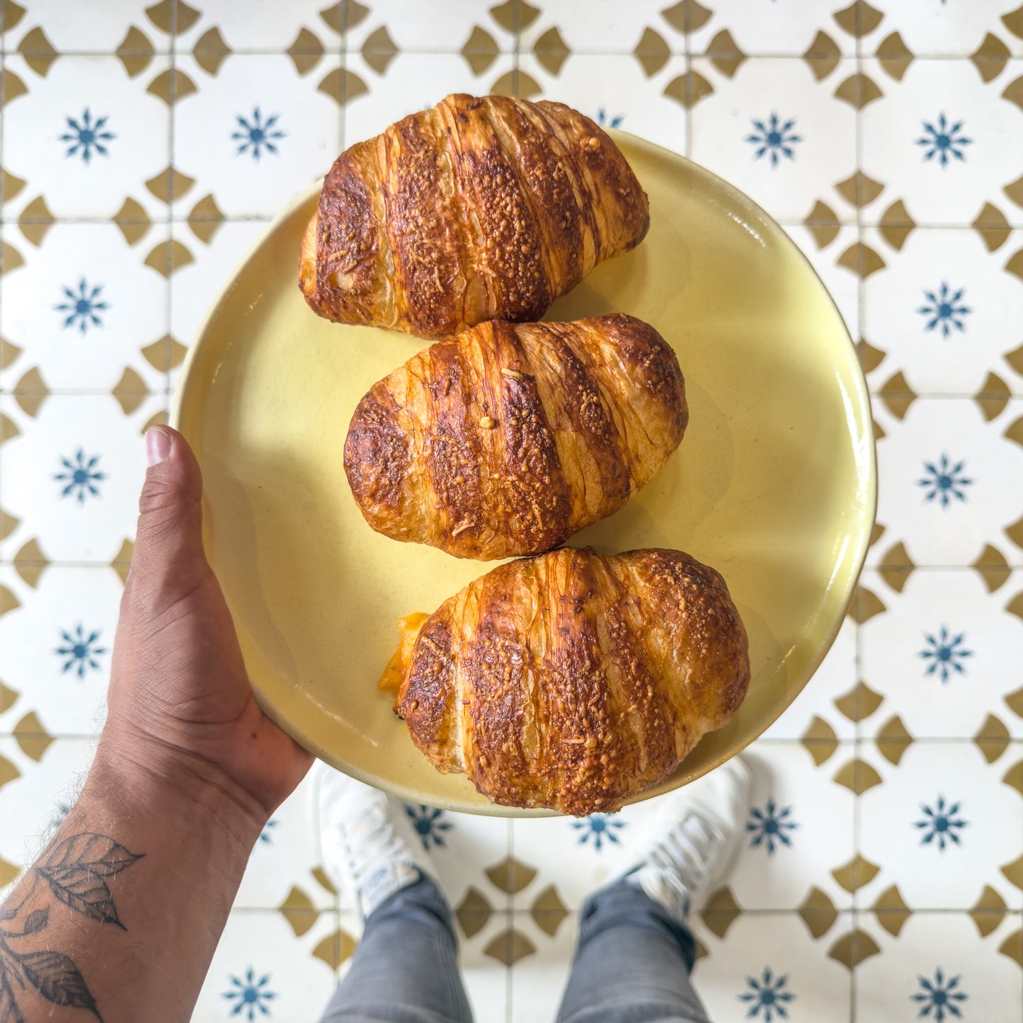 Croissant tres quesos